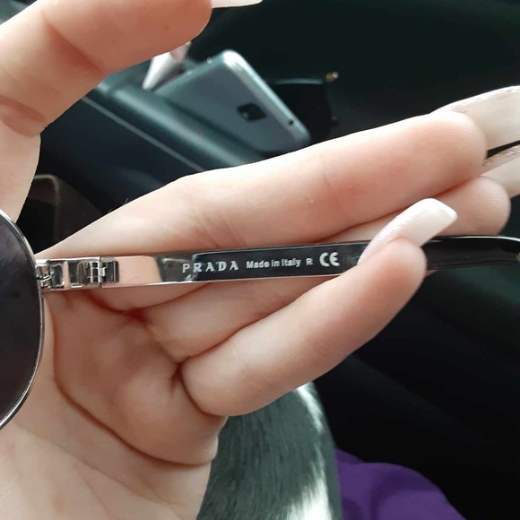 Prada sunglasses - Picture 8 of 8